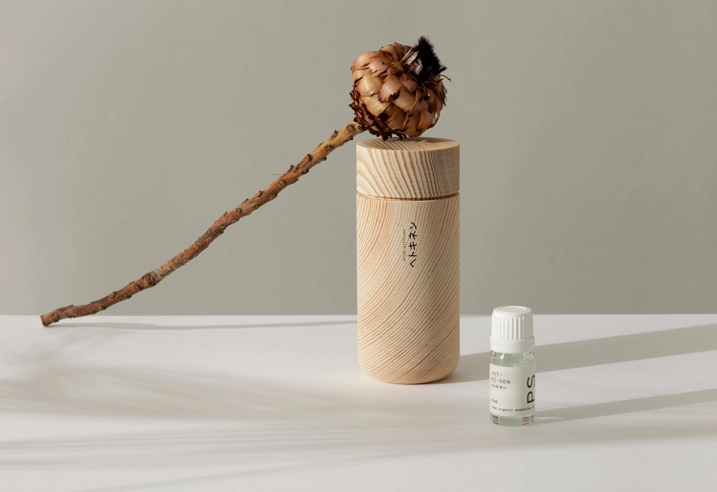 Small Drop Diffuser – Bærbar Diffuser i Finsk Furu